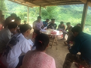 Tổ chức tư vấn nhóm tại các thôn của thị trấn Nà Phặc, huyện Ngân Sơn
